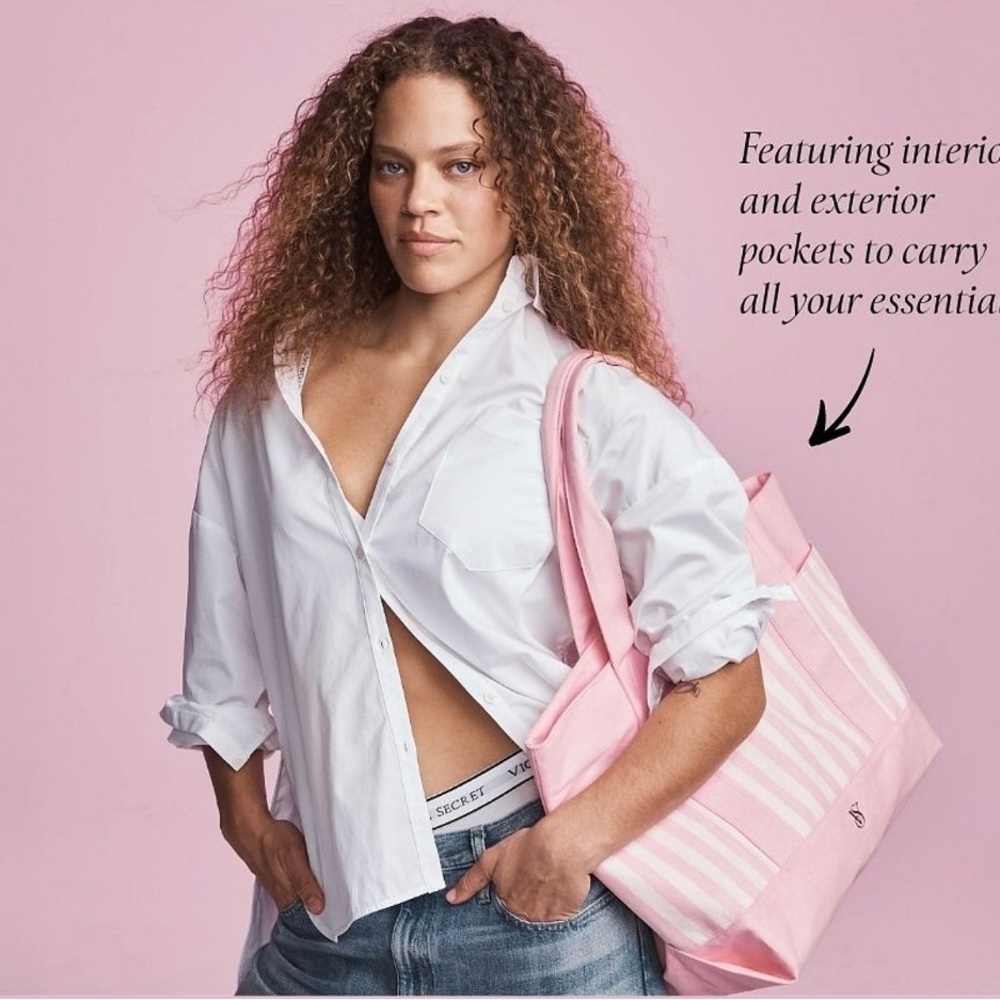 VICTORIA SECRET Pocket Tote Bag